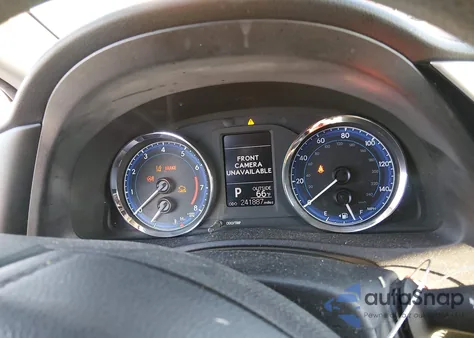 2017 Toyota Corolla Le z USA, uszkodzony, nr VIN 5YFBURHE9HP631252